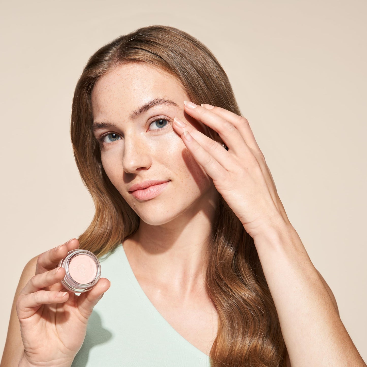 Under Eye Brightener